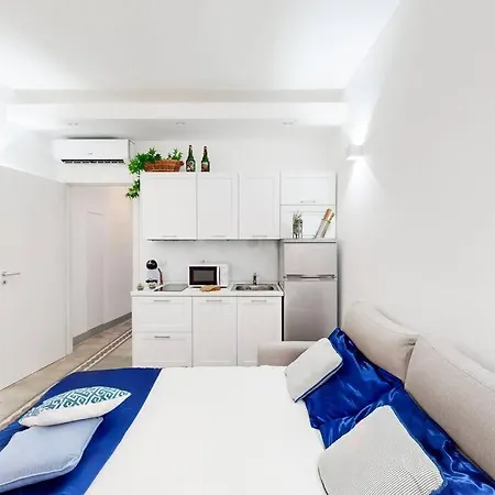 Apartment Nearby Historic Center - 2 Private Bathrooms