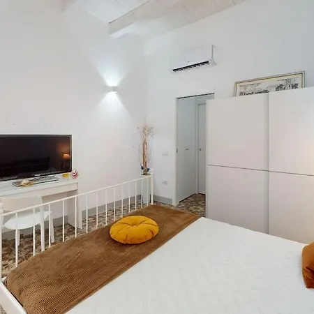 Apartment Nearby Historic Center - 2 Private Bathrooms *